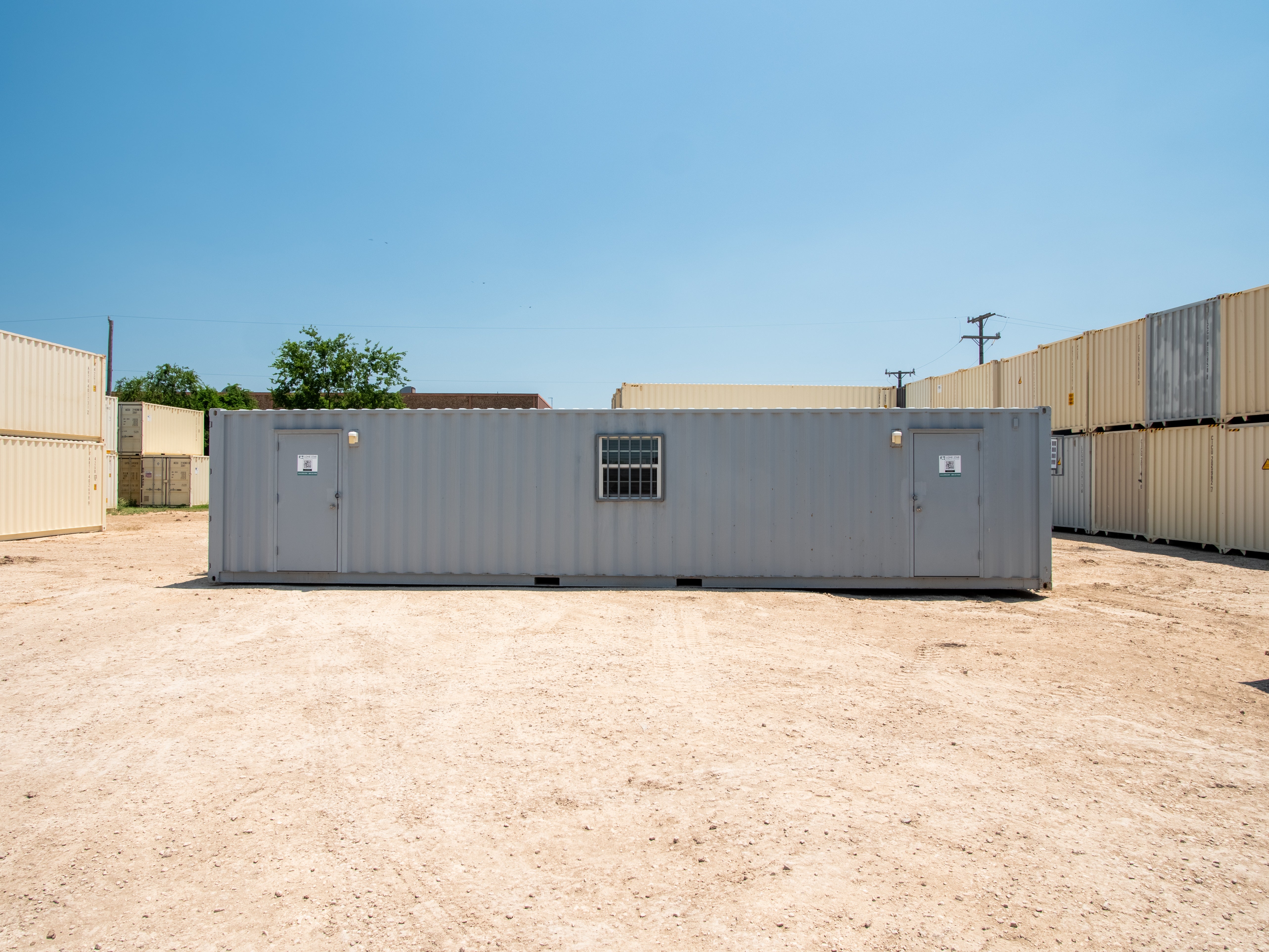 LONE ★STAR MOBILE OFFICE  PANI4267-HDR.jpg?v=1725466488&